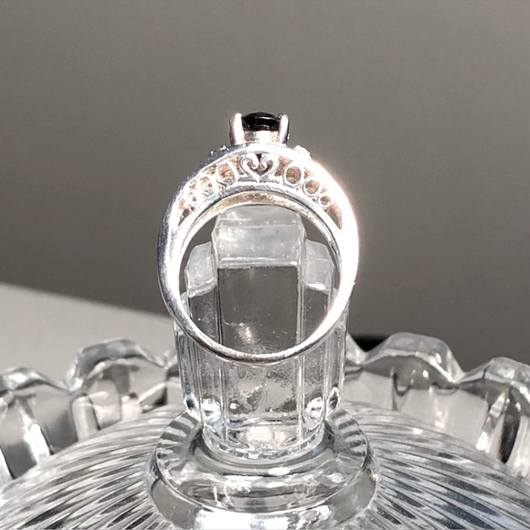 ❤️HP❤️Sterling Silver Blue Sapphire and White CZ’s Ring - Picture 6 of 10